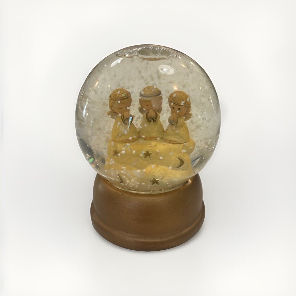 Hallmark Gourmet Gifts 3 Praying Angels Water Globe